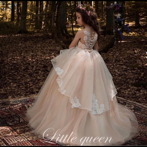 Dress - Picture 2 of 2